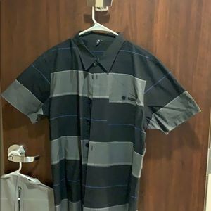 Black and grey Oakley short sleeve